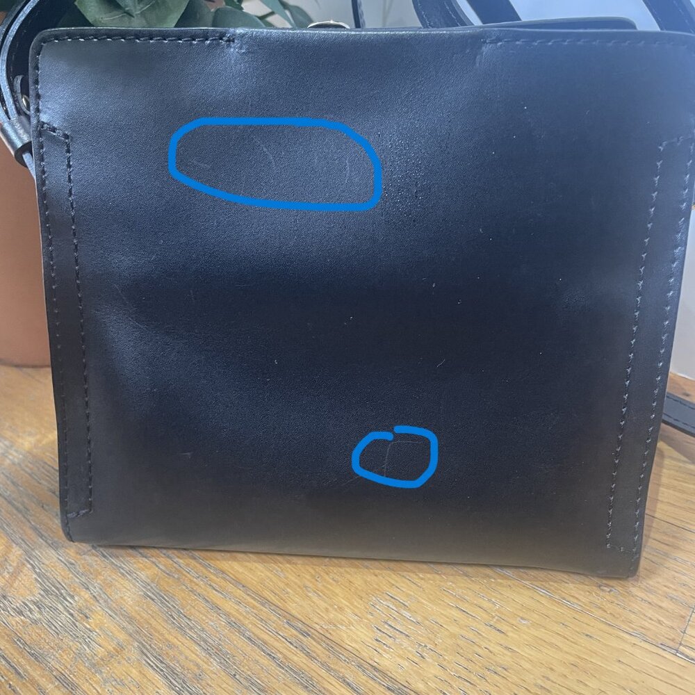 Gianni Chiarini Leather Crossbody Bag Black - Picture 9 of 9
